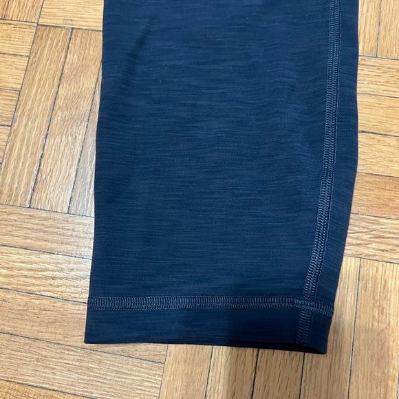 Lululemon Wunder train leggings - Picture 2 of 6